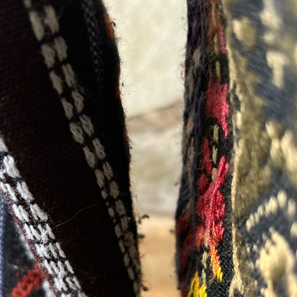 Multicoloured Patterned Jacket With A Boho Vibe - image 8